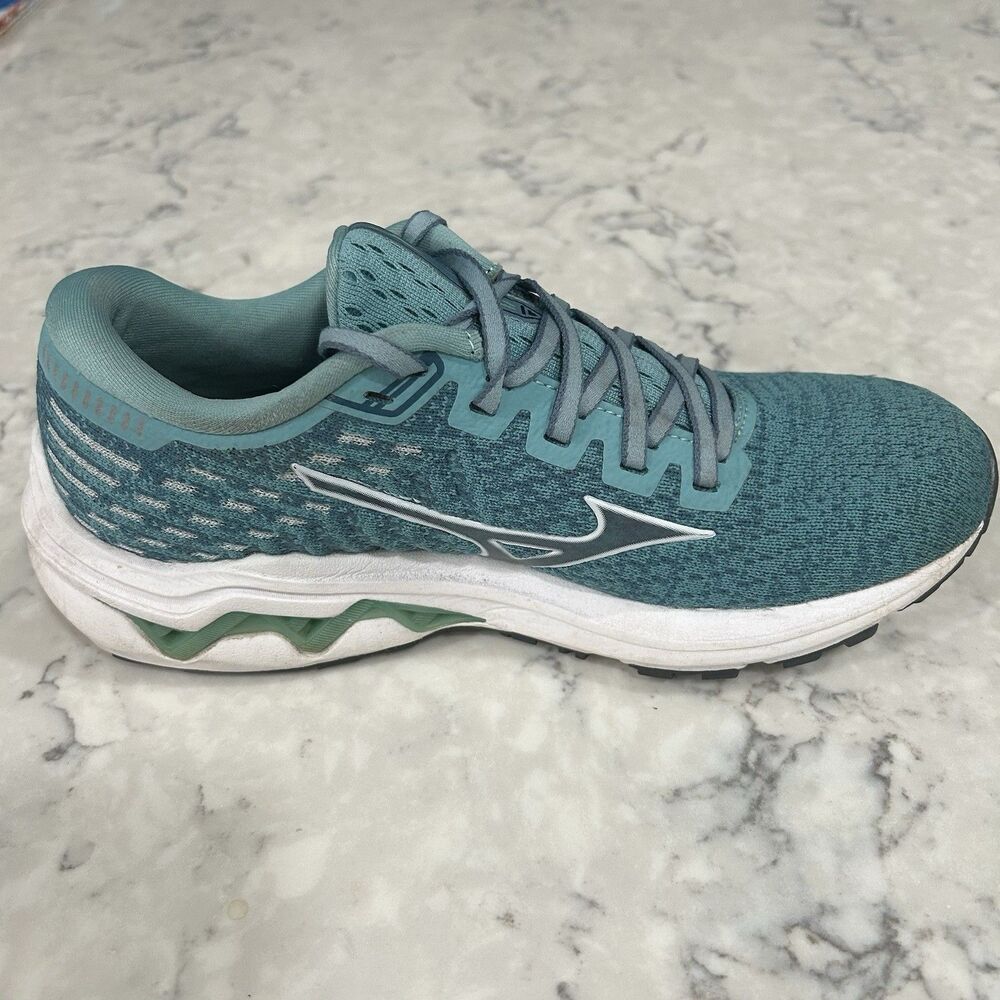 Mizuno Wave Inspire 17 Waveknit Womens Size 8 Blue White Running Shoes Sneakers